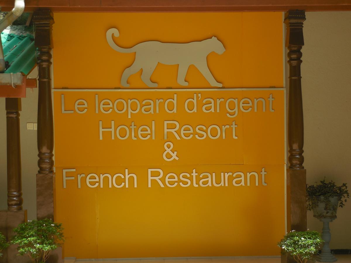 Le Leopard D 'Argent Hotel Kandy Bagian luar foto